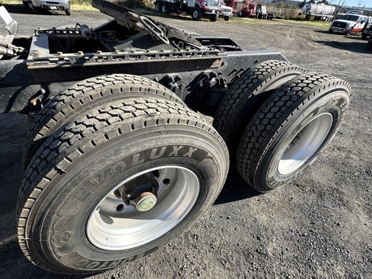 1995-kenworth-t800-image-10