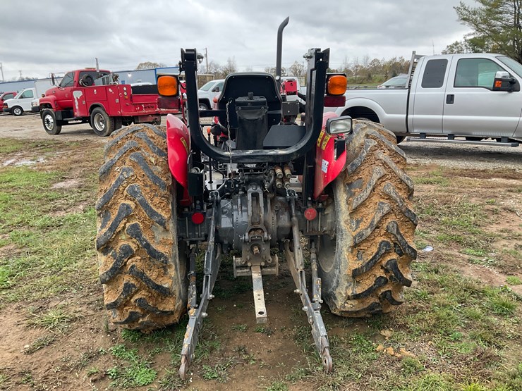 massey-ferguson-2607h-image-5