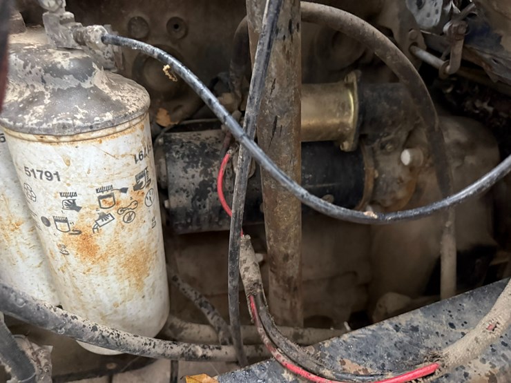 #22576-•-inop-1987-mack-r600k-t/a-single-cab-truck-tractor-vin:-1m3n231k8ht004087-image-45