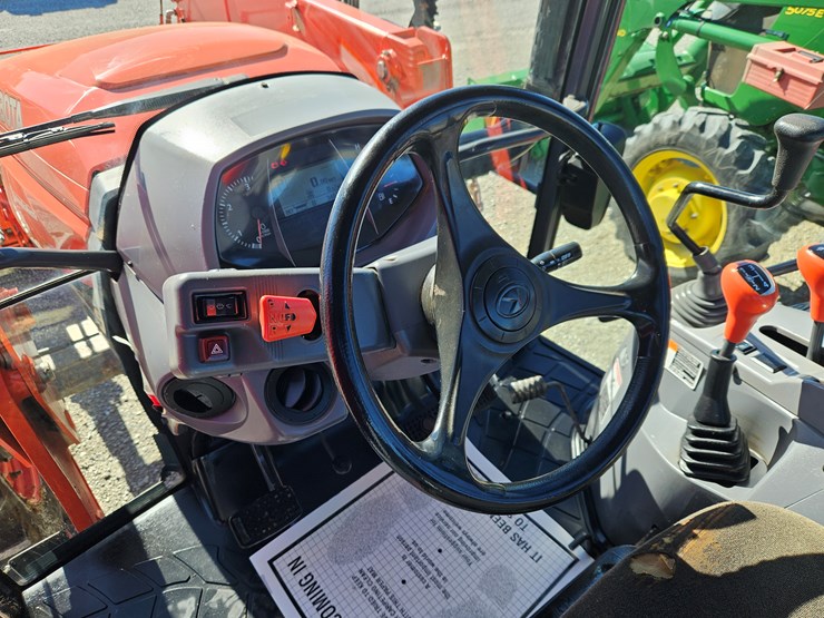2019-kubota-m5-091-image-13