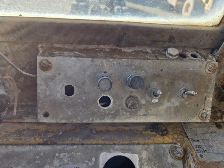 1980-caterpillar-930-image-48