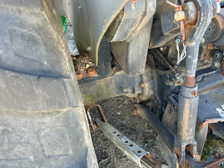 john-deere-5320-image-15