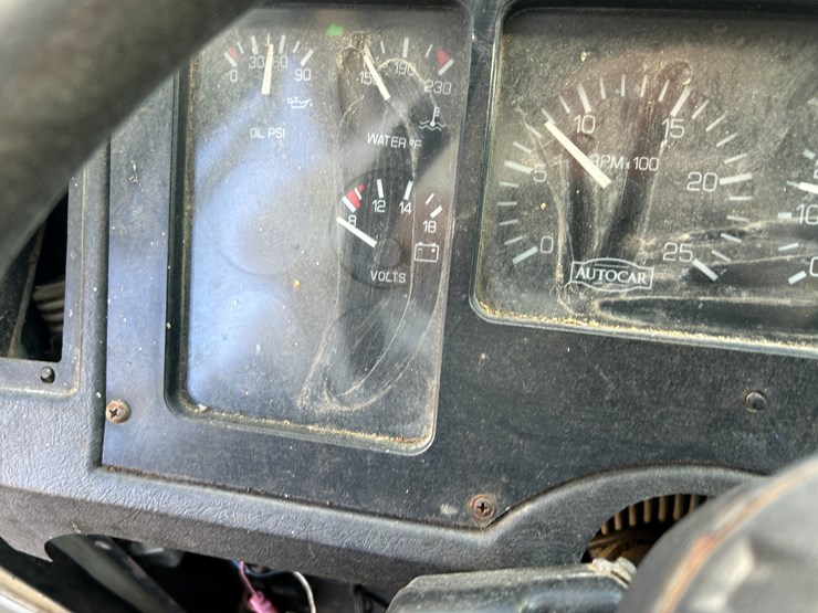 #22560-•-inop-2004-auto-car-t/a-daycab-garbage-truck-5vcdc6ce54h200305-image-54