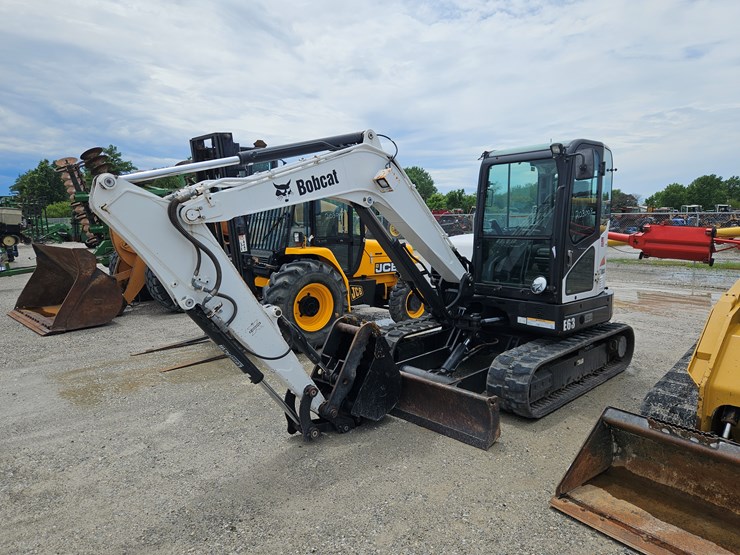 2019-bobcat-e63-image-1