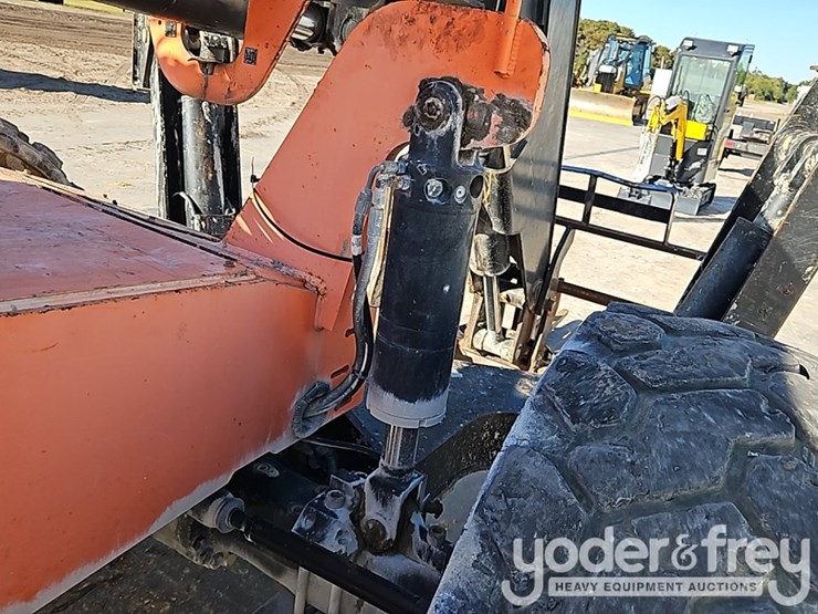 2017-sky-trak-10054-image-11