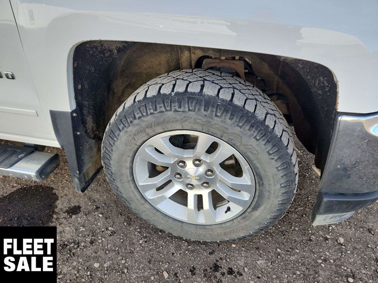 2017-chevrolet-silverado-1500-image-37