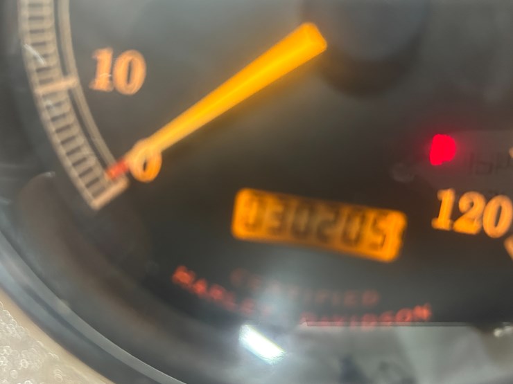 #27034-•-2003-harley-davidson-police-road-king-motorcycle-vin:-1hd1fhw183y736720-image-30