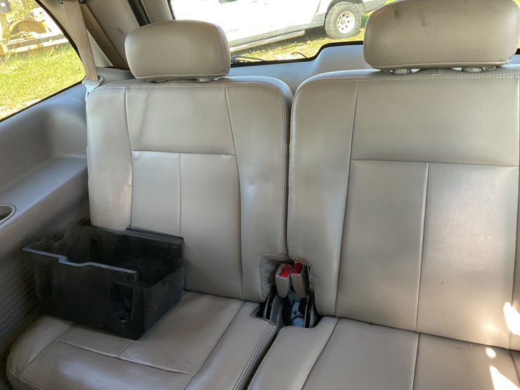 2005-gmc-envoy-image-7