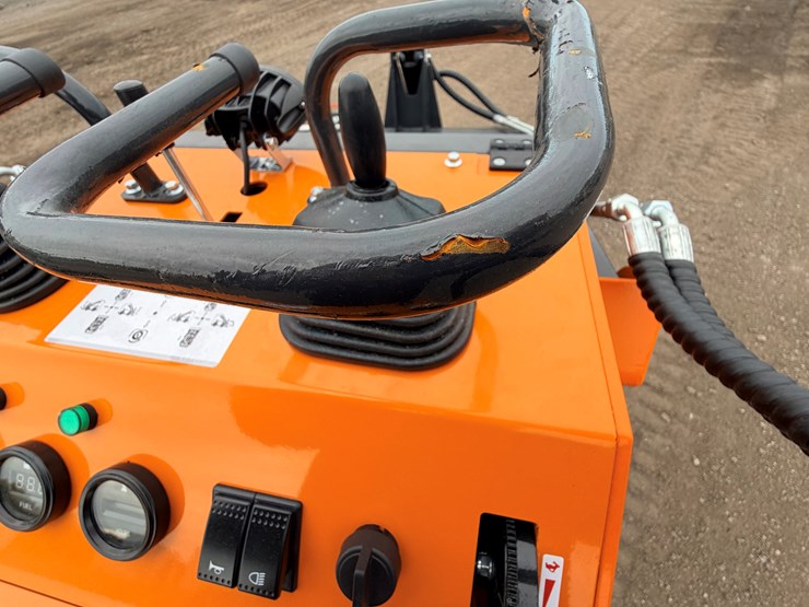 #1013-•-unused-2025-landhero-mini-skid-steer-loader-image-9