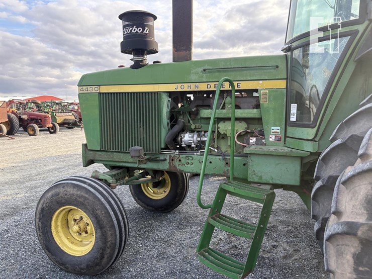 john-deere-4430h-image-10