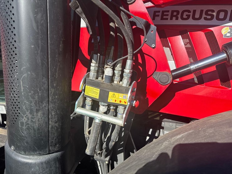 2021-massey-ferguson-7720s-dyna-6-tractor-image-45