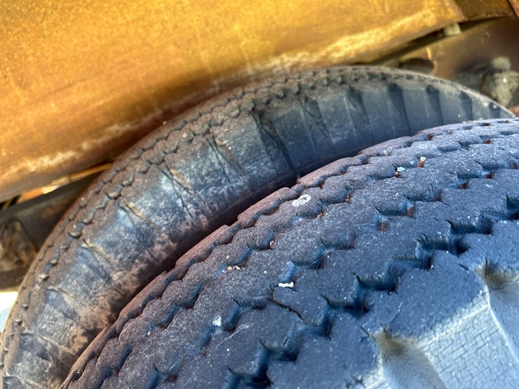 international-700-image-9