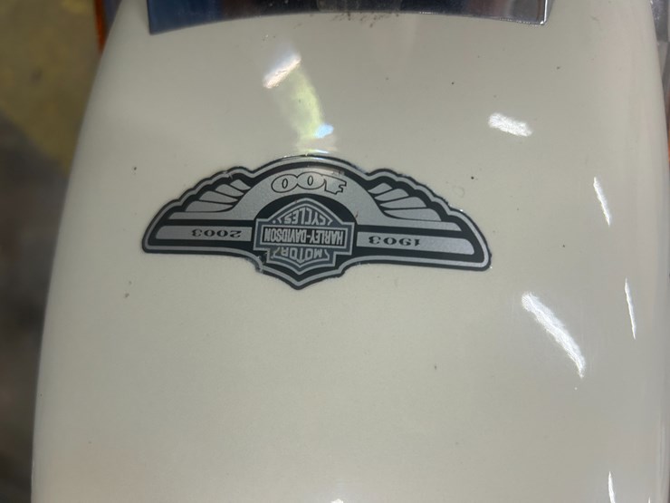 #27034-•-2003-harley-davidson-police-road-king-motorcycle-vin:-1hd1fhw183y736720-image-29