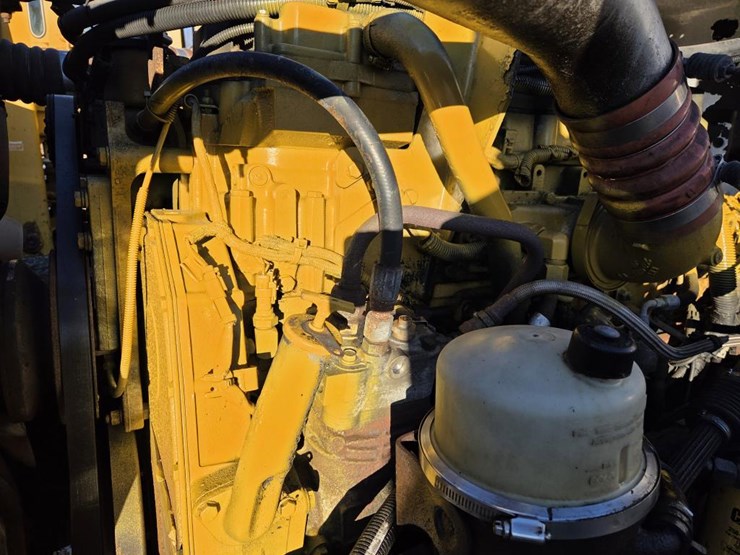 2007-peterbilt-386-image-57