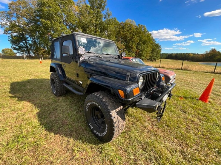 2000-jeep-wrangler-image-1
