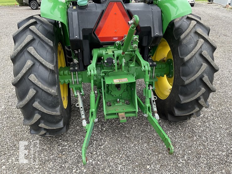 2021-john-deere-5055e-image-5