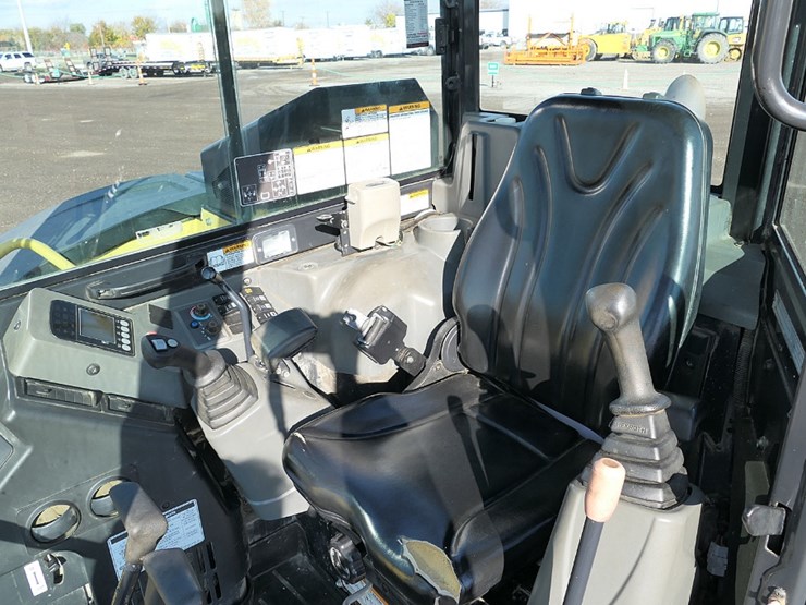 2017-yanmar-sv100-2a-image-34