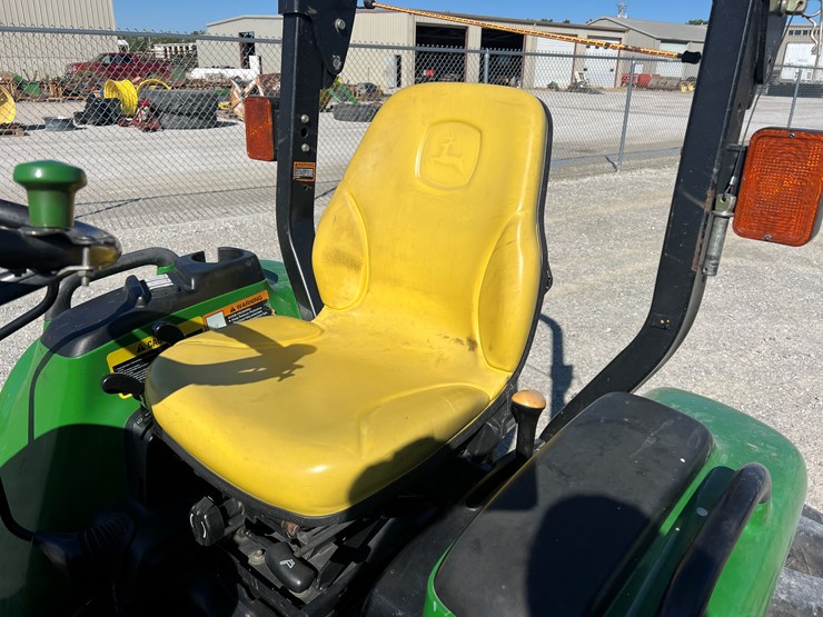 john-deere-3720-image-12