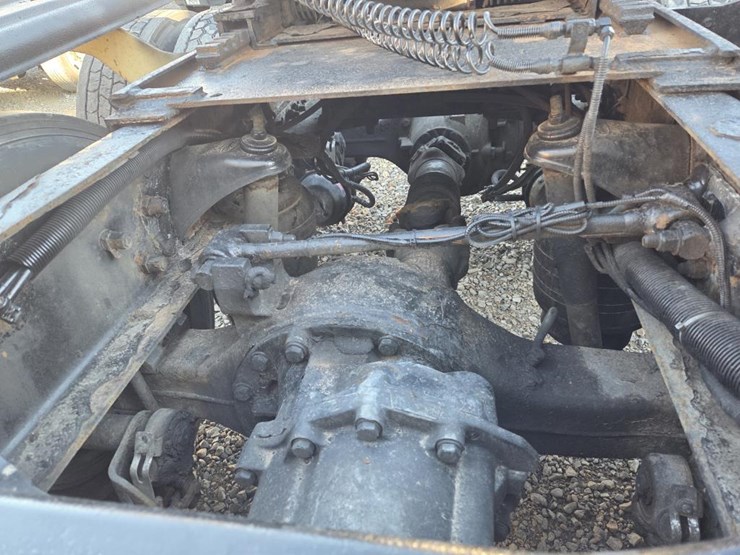 2007-peterbilt-386-image-32