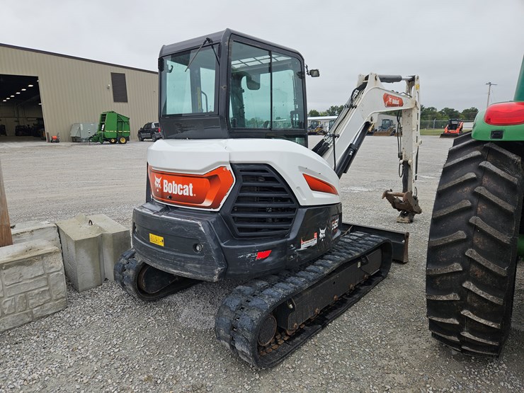 2022-bobcat-e60-image-18