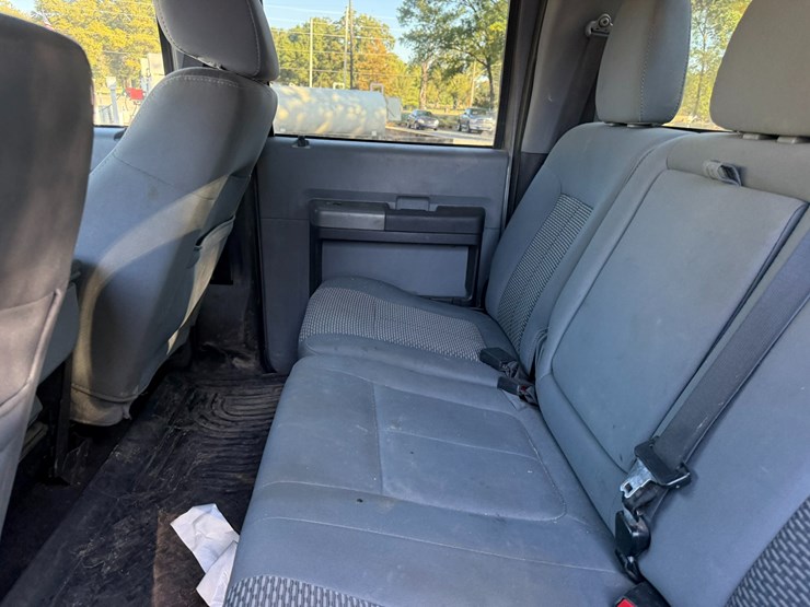 2011-ford-f250-image-29