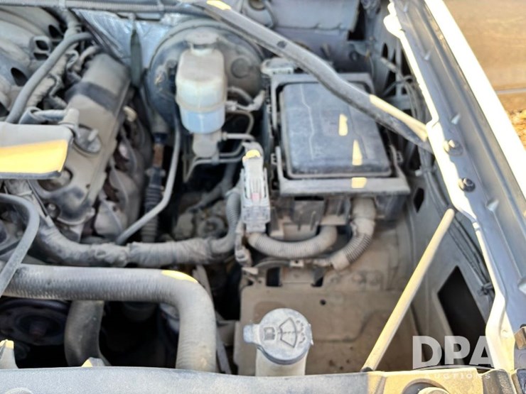 2015-chevrolet-silverado-image-49