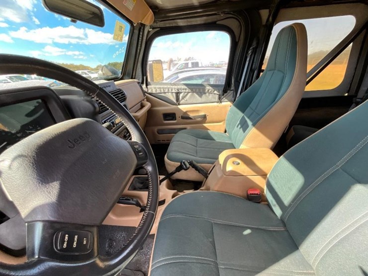 2000-jeep-wrangler-image-22