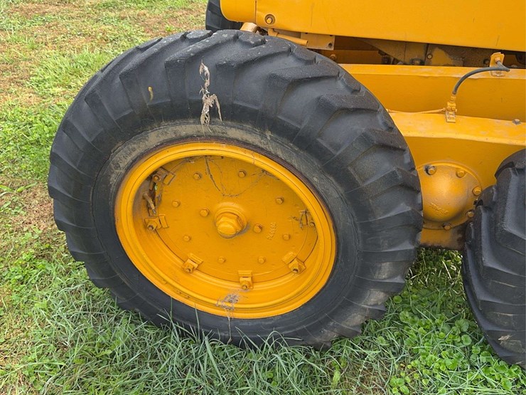 1937-caterpillar-no.-212-motor-grader-image-41
