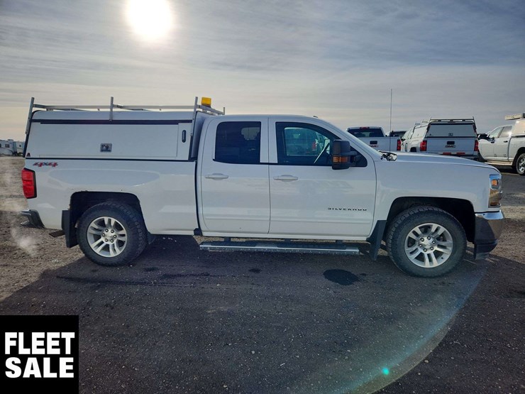 2017-chevrolet-silverado-1500-image-29