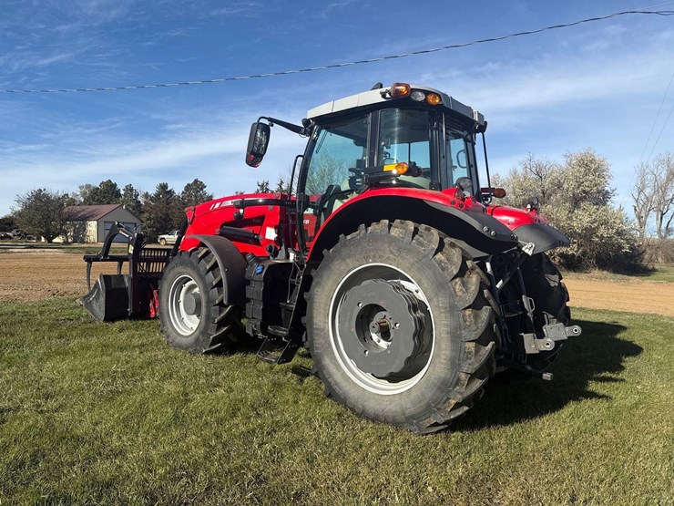 2021-massey-ferguson-7720s-dyna-6-tractor-image-7