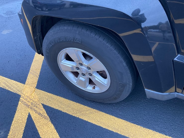 2010-jeep-liberty-image-10