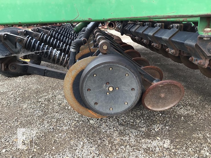 2000-john-deere-1560-image-9