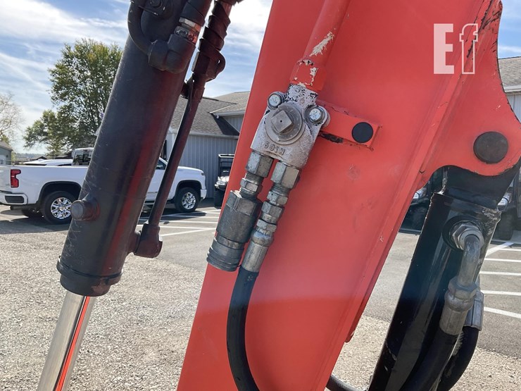 2020-kubota-kx057-4-image-10