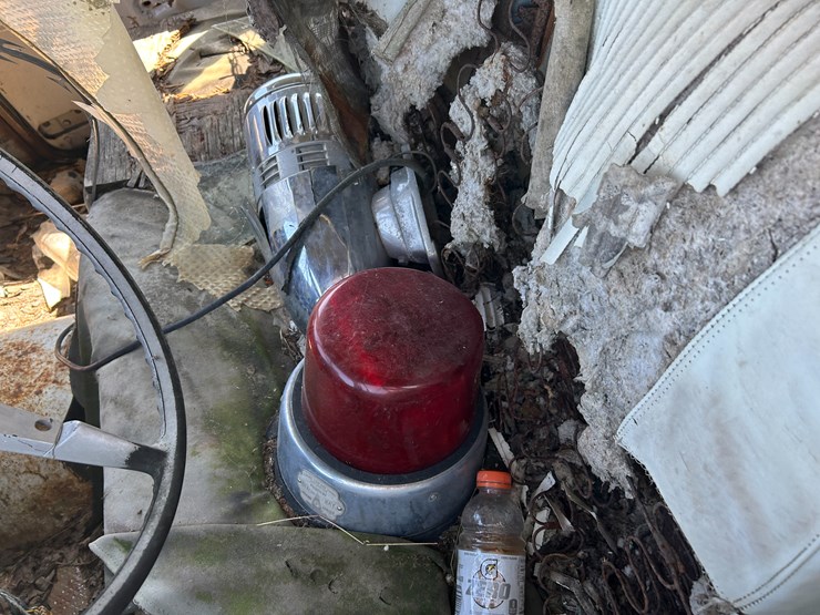 #22553-•-inop-1957-chevrolet-sedan-image-14