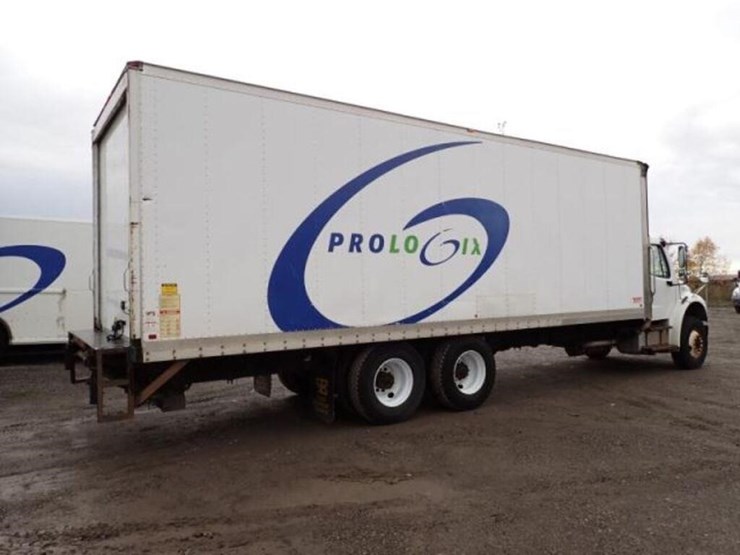 inoperable-2010-freightliner-m2106-business-class-image-5