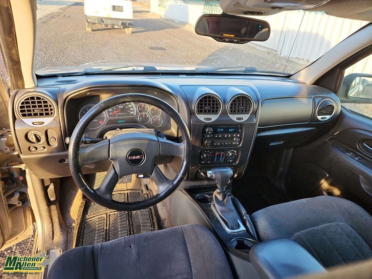 2007-gmc-envoy-image-15