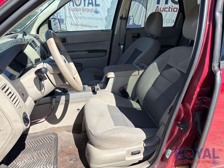 2008-ford-escape-xlt-image-12