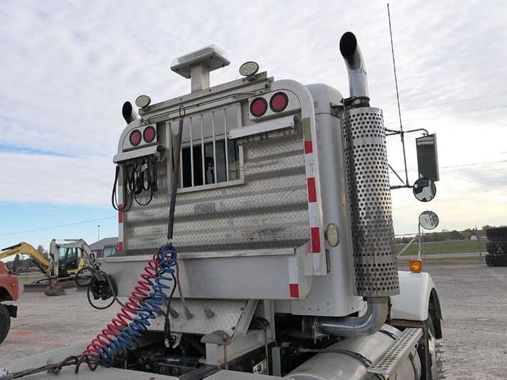 2006-kenworth-t800b-image-22