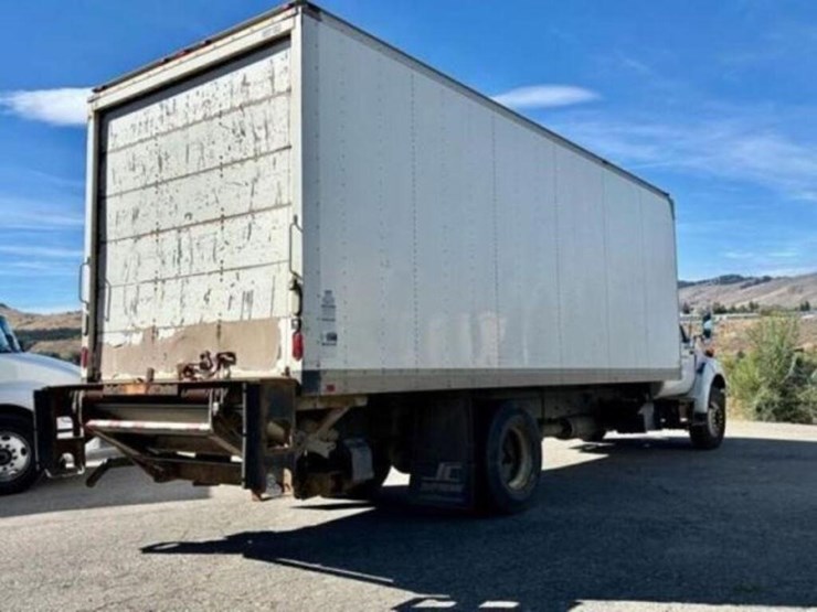 2013-ford-f750-xl-image-5