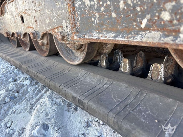 2018-bobcat-t590-image-37