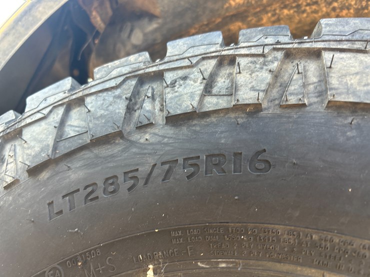 2000-ford-excursion-image-8