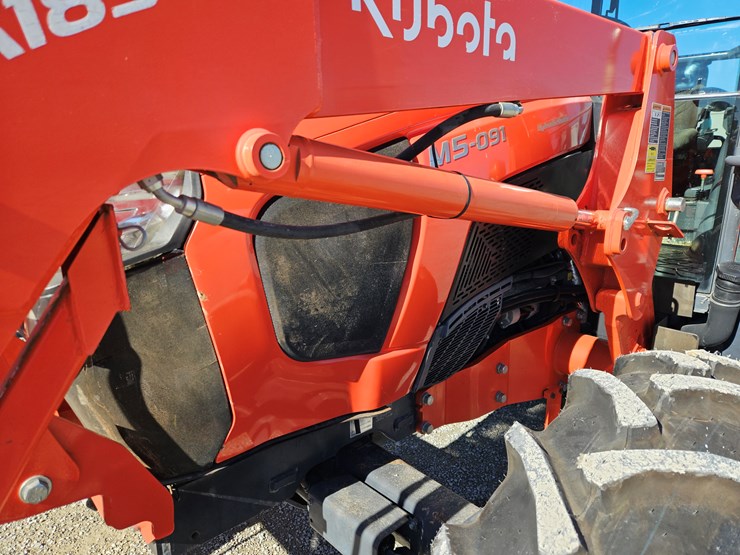 2019-kubota-m5-091-image-7