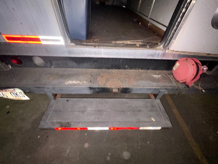 1992-ford-e350-image-13