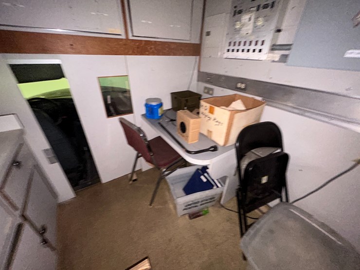 1992-ford-e350-image-29