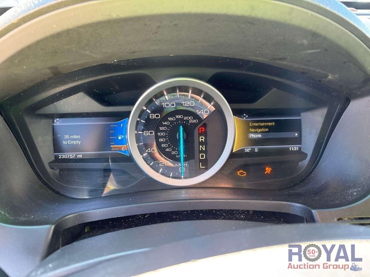 2014-ford-explorer-limited-image-15