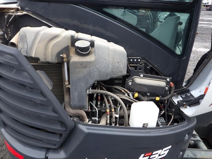 2022-bobcat-e35i-image-15