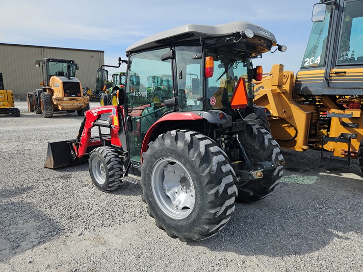 2021-massey-ferguson-1835m-image-16