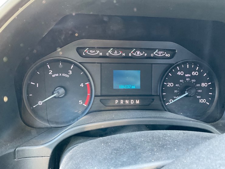 2020-ford-f550-image-15