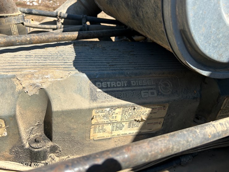 #22532-•-1996-freightliner-t/a-daycab-dump-truck-vin:1fuydzyb8tp876191-image-22