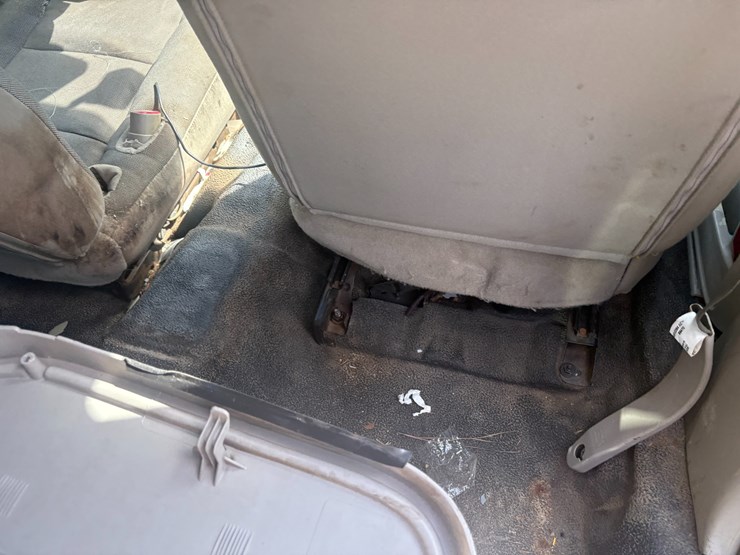 2010-link-175-image-29